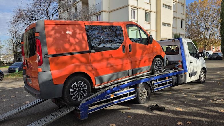 epaviste-pour-utilitaires-et-vehicules-professionnels-un-service-specialise-blog-actualites Épaviste pour utilitaires et véhicules professionnels - Un service spécialisé