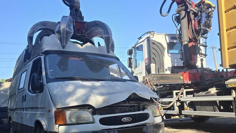 peut-on-faire-enlever-une-voiture-sans-controle-technique-epaviste-vhu Peut-on faire enlever une voiture sans contrôle technique ?