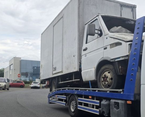Peut-on faire enlever un utilitaire, un fourgon ou un petit camion ?